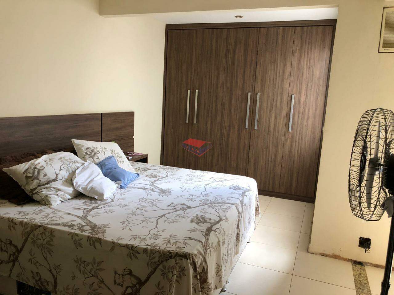 Casa à venda com 3 quartos, 140m² - Foto 8